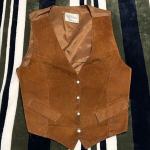 Reitmans Classic Tan Suede Vest